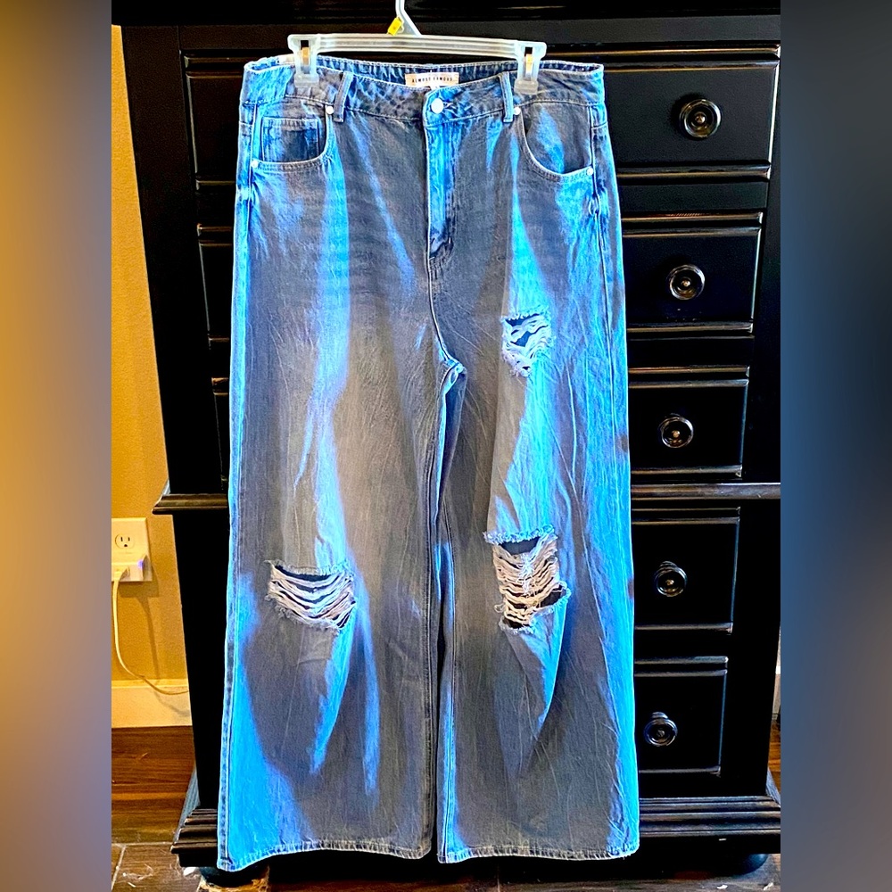 Almost Famous Ripped Wide-Leg Jeans